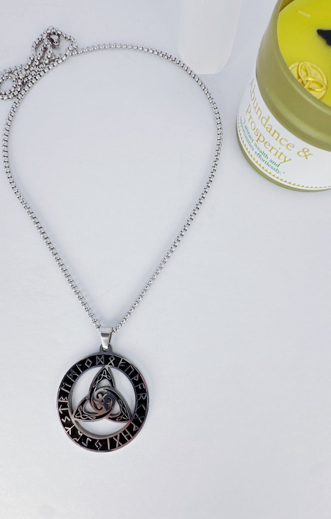 Collar de nudo celta I